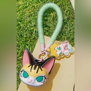 POP MART Baby Molly & Baby Tabby Series-Pinch Pendant (Face The Storm) NIB